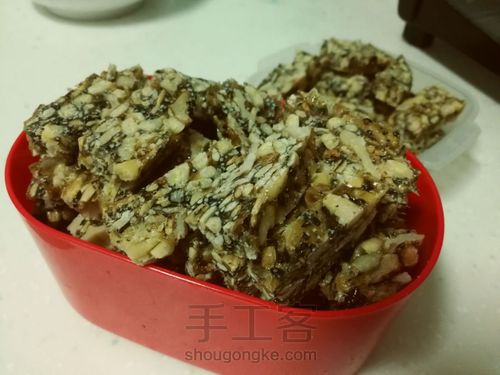 香气四溢的松子果仁酥糖 第7步