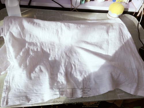 绣绷也可以收纳 第1步