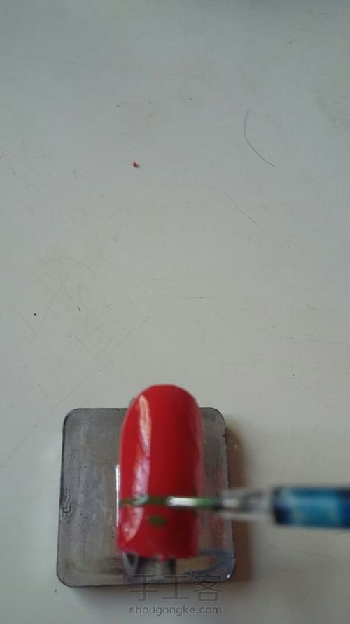 西瓜美甲 第3步