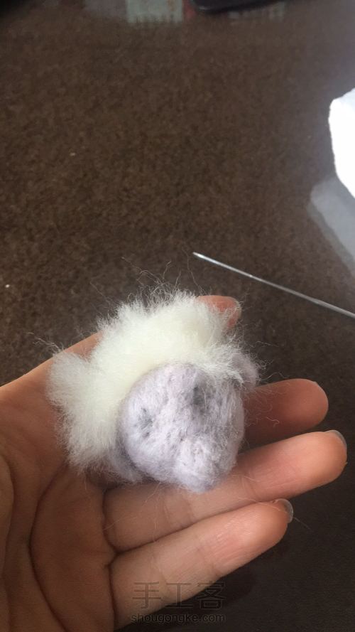 羊毛毡植毛比熊 第3步