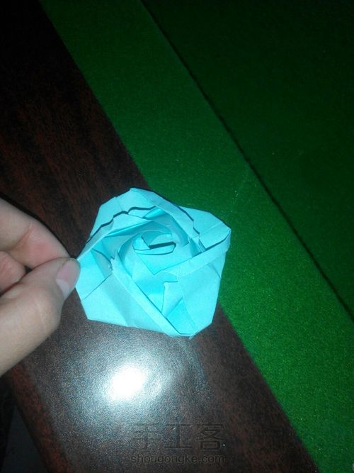 制作一个霸气的德国玫瑰吧! 第23步