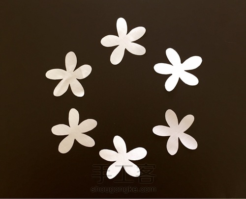 花间小作——兰心花 第1步