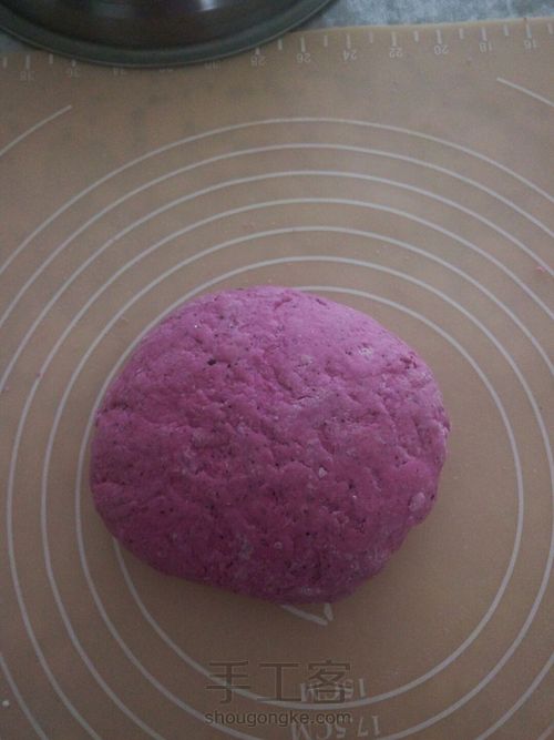 儿童彩色果蔬手工蝴蝶面 第4步