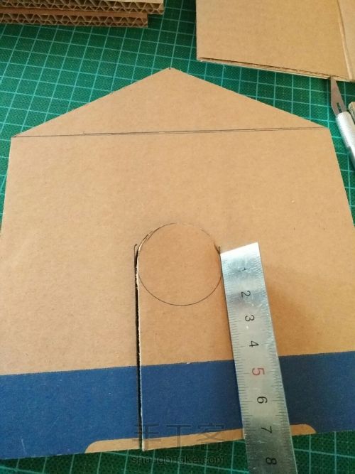 纸板DIY小房子 第3步