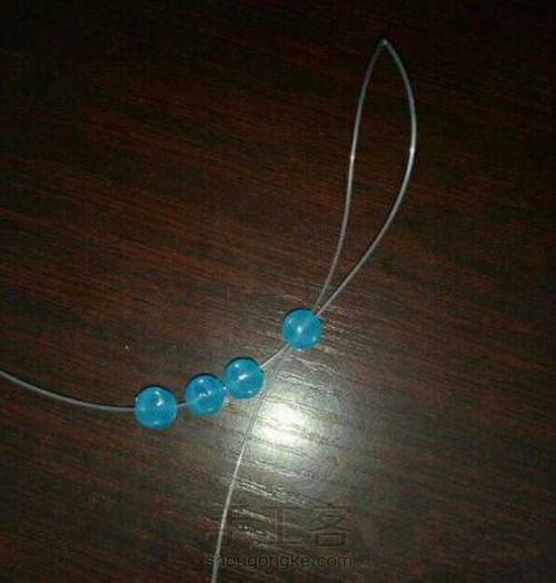 珠串肥皂盒 第3步