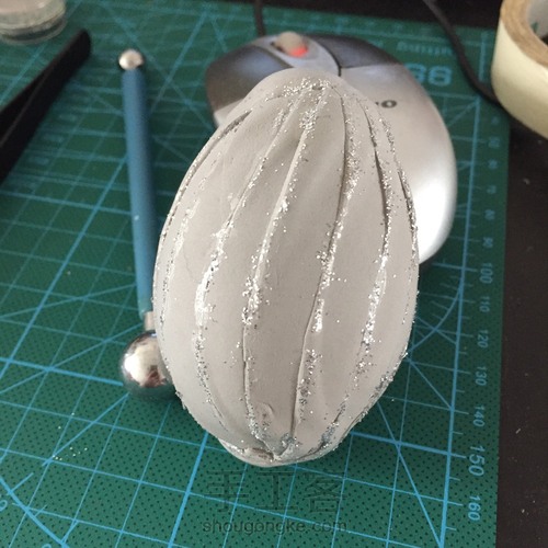 蛋壳粘土花！ 第6步