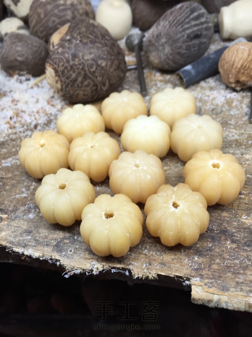 曾氏雕刻——风化菩提根南瓜手串 第11步