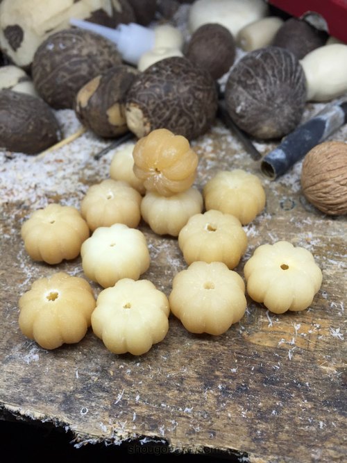 曾氏雕刻——风化菩提根南瓜手串 第16步