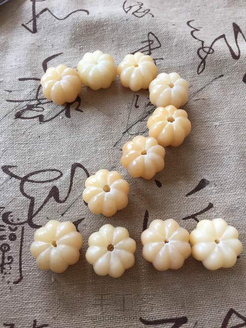 曾氏雕刻——风化菩提根南瓜手串 第22步