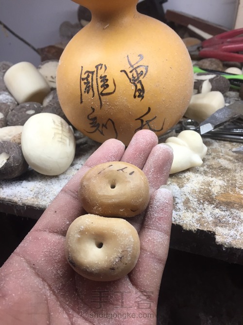 象牙果纯手工精雕——多瓣金刚 第5步