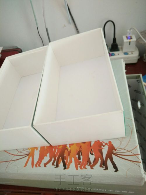 化妆收纳盒 第1步