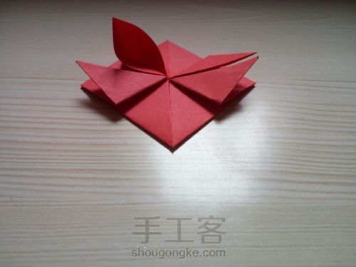 超简单纸折爱心 第16步