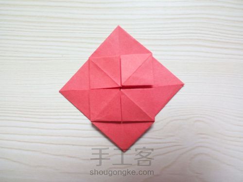 超简单纸折爱心 第18步