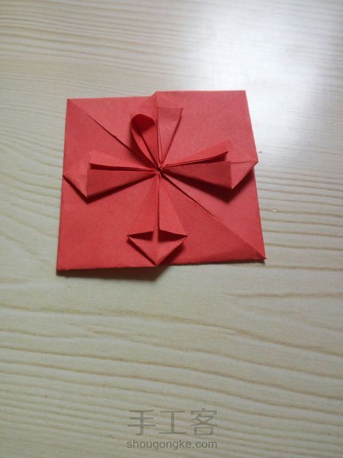 超简单纸折爱心 第21步