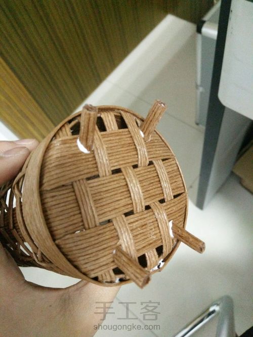 纸藤花器 第10步