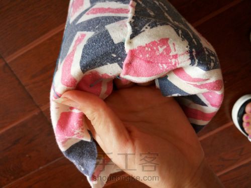 简单易做的风情花瓶 第5步