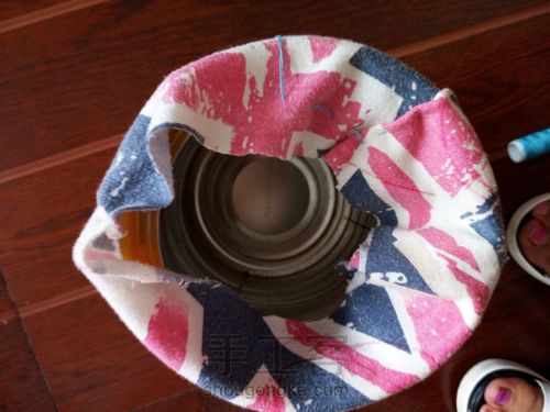 简单易做的风情花瓶 第7步