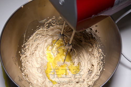 完美口感的香蕉巧克力麦芬 第7步