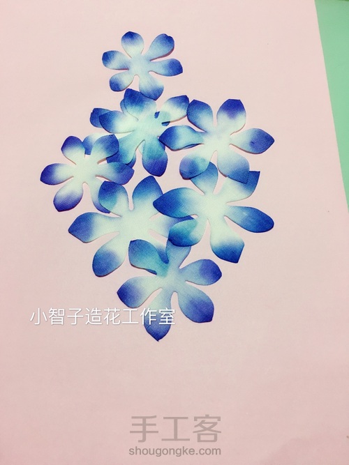 迷你娃用银莲花装饰~烫花 第1步
