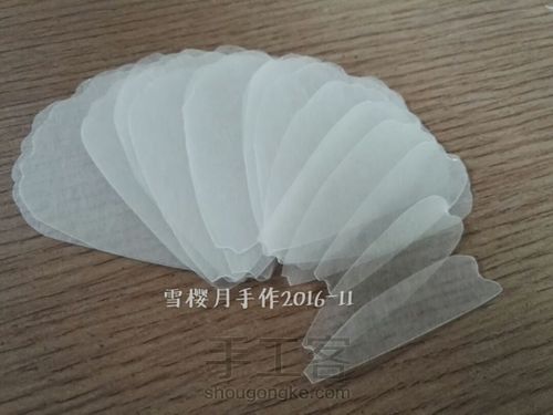 热缩片制作的山茶花—雪樱月原创 第2步