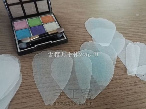 热缩片制作的山茶花—雪樱月原创 第3步