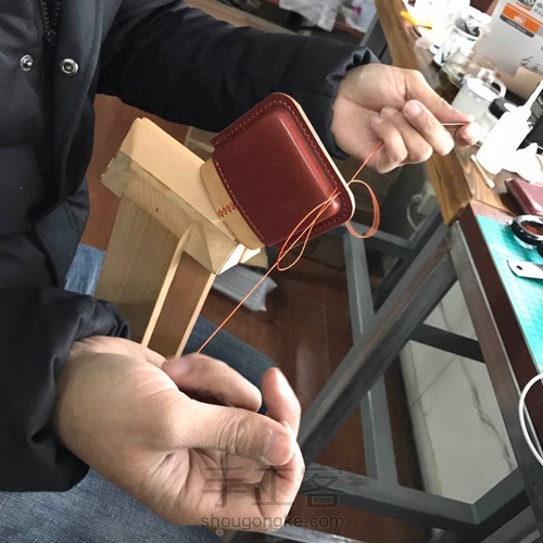 头层牛皮烟盒 第14步