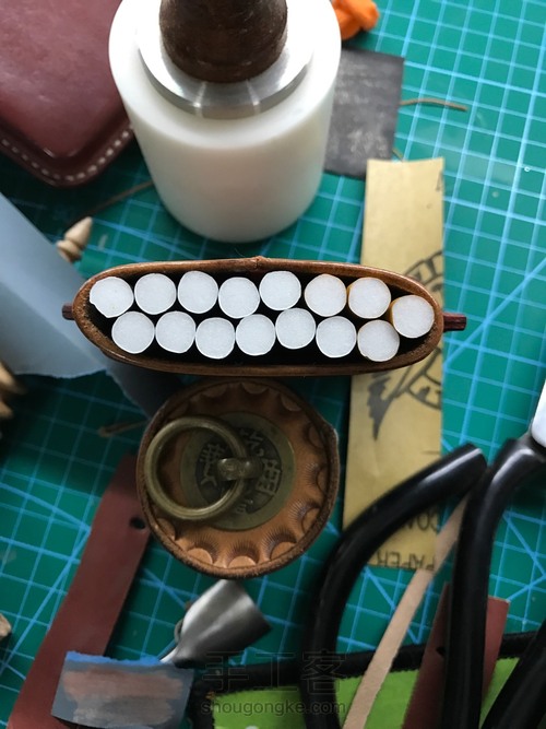 头层牛皮烟盒 第18步