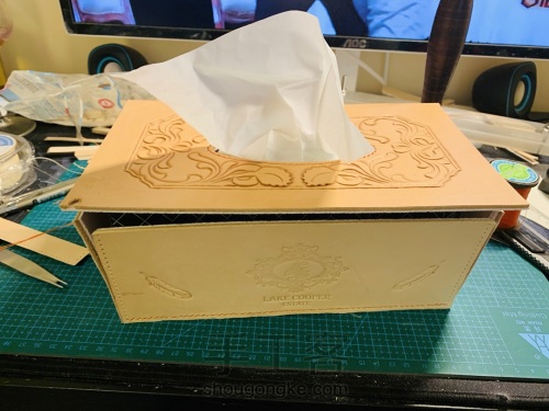驹缝皮雕皮革纸巾盒 第20步