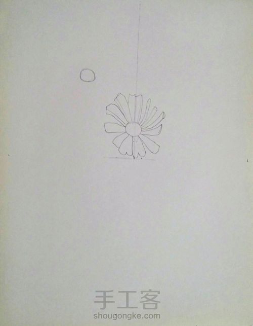 彩铅手绘花朵 第1步