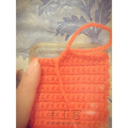 毛线钩织苹果手机壳 第5步