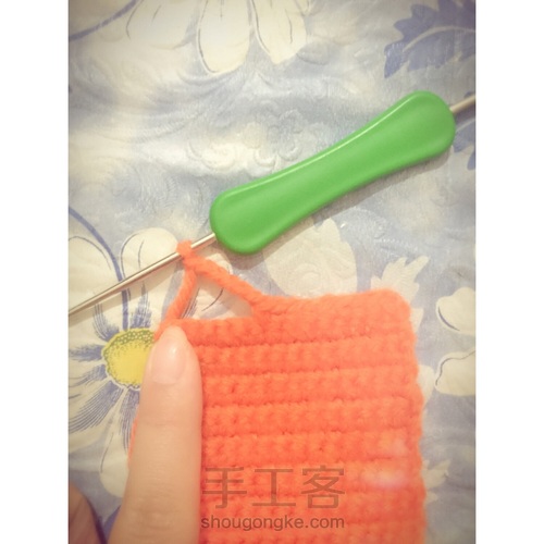 毛线钩织苹果手机壳 第6步