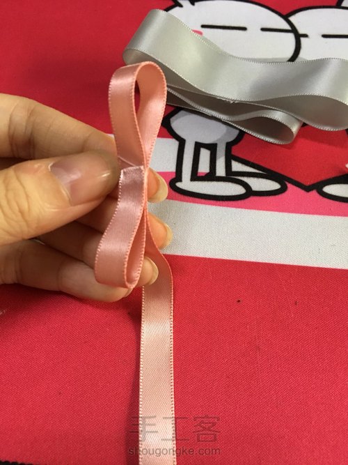 高贵气质蝴蝶结发圈 第5步