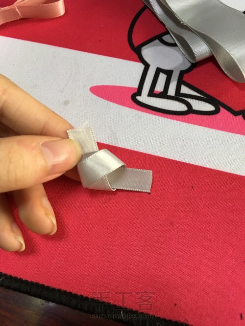 高贵气质蝴蝶结发圈 第7步