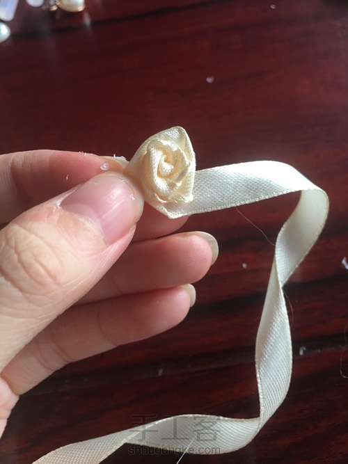 玫瑰花一字夹 第9步