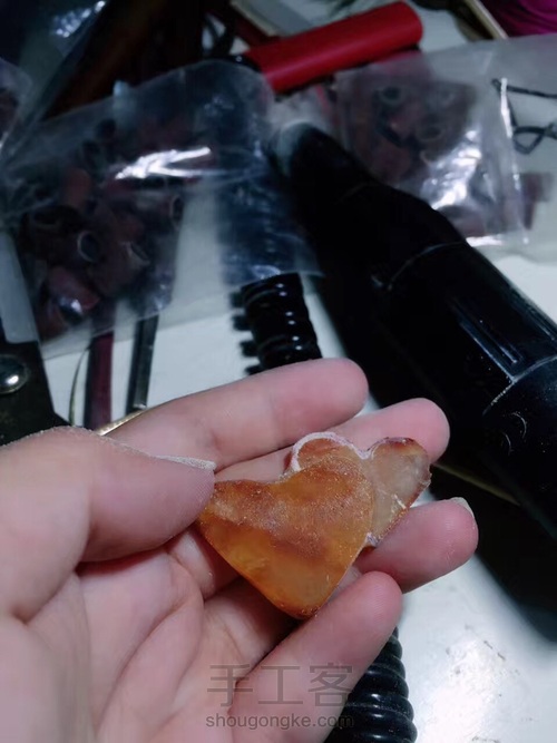 蜜蜡双❤️吊坠 第3步