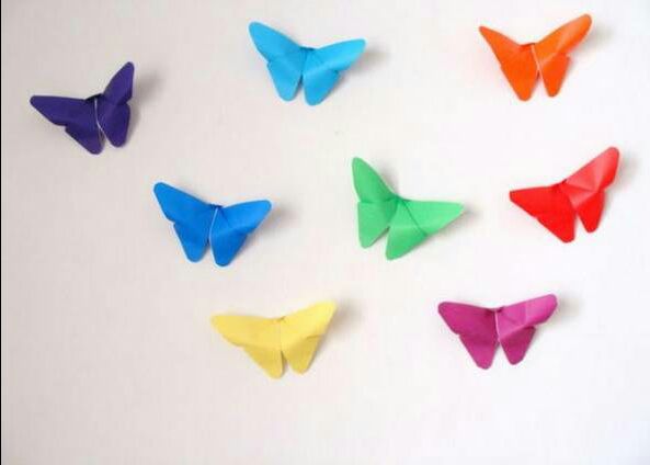 折出来的蝴蝶可以用来装饰墙壁哦！