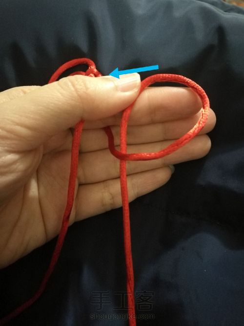 纽扣结 第3步
