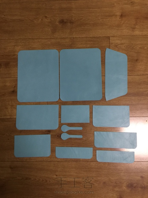 自己做的手包 粉蓝色好大牌的手包哦 第2步