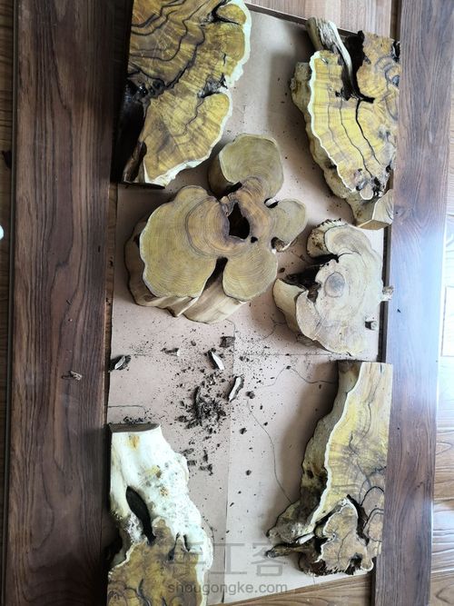 树脂木茶几面 第1步