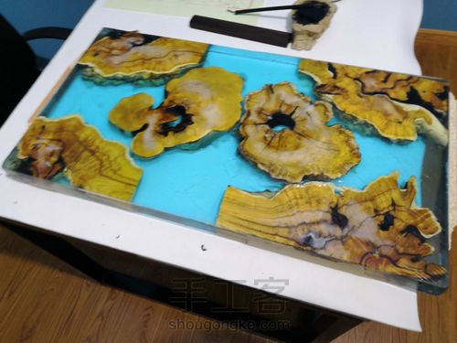 树脂木茶几面 第13步