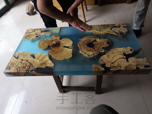树脂木茶几面 第18步