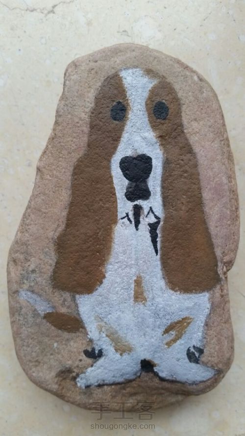 石头画之巴吉度猎犬 第3步