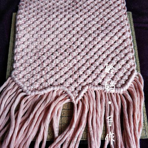 粉萌的斜挎包 第3步