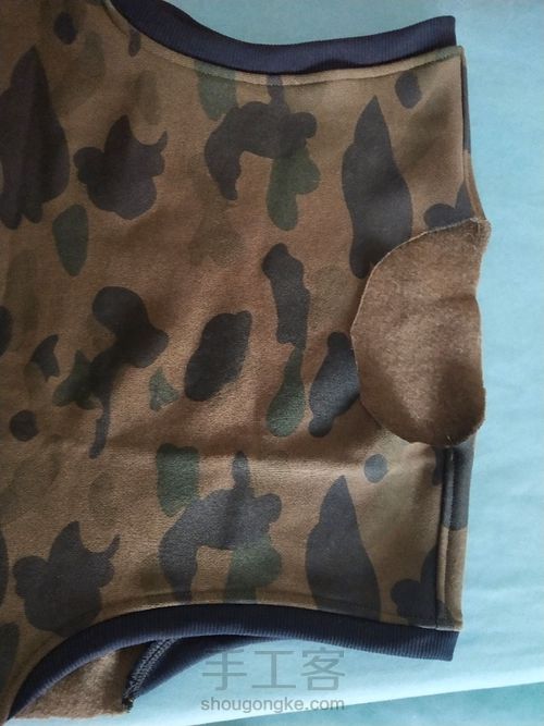 给男孩做一件落肩马甲吧! 第3步