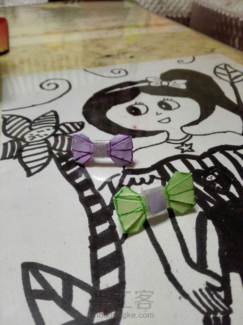 DIY蝴蝶结戒指💍 第1步