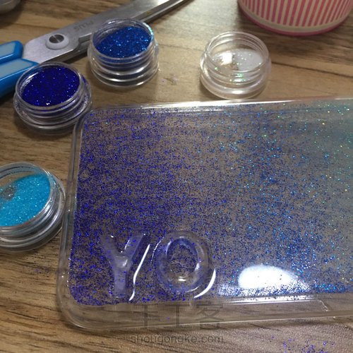 bling bling 字母手机壳 第6步