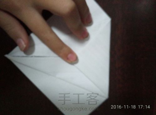 折纸灰常简单的千纸鹤 第2步