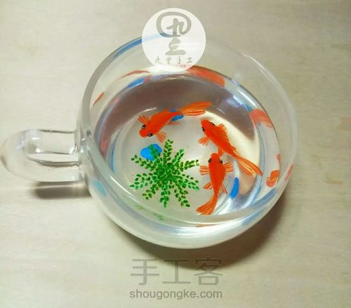 树脂画鱼群详细画法 第1步