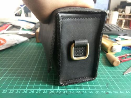 黑色牛皮方包 第26步