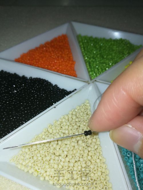 米珠手镯第二弹 第2步